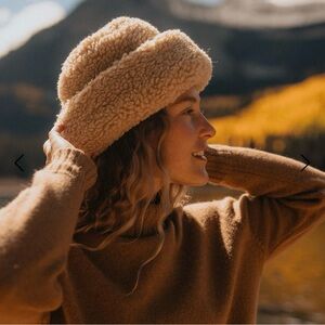 Tio Lee Fargo hat in beige